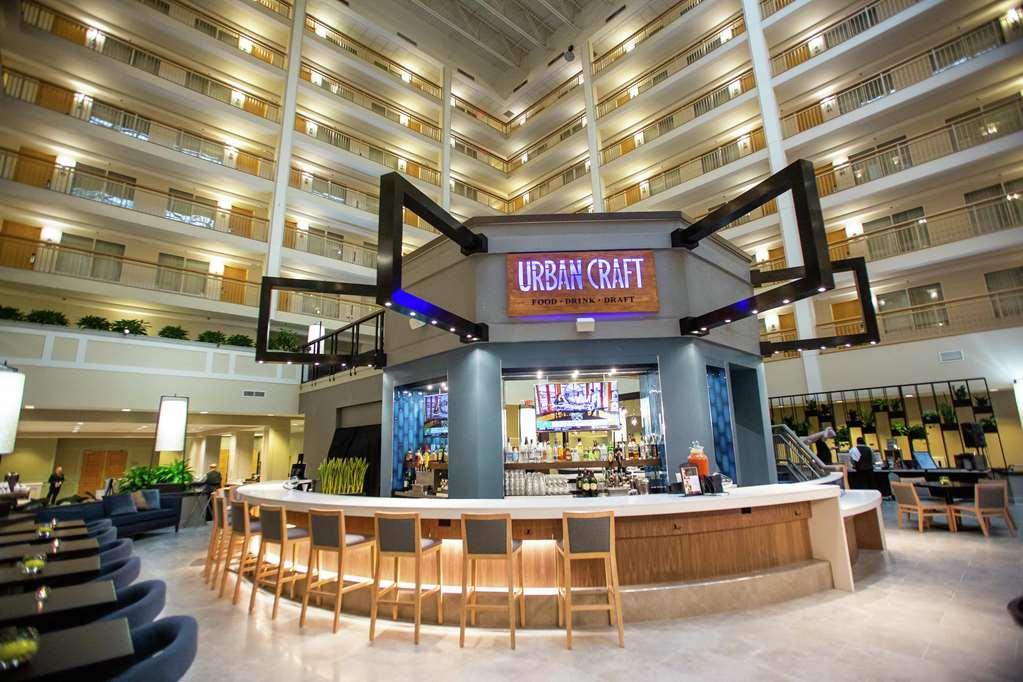 Embassy Suites By Hilton Columbus Dublin Restaurant foto